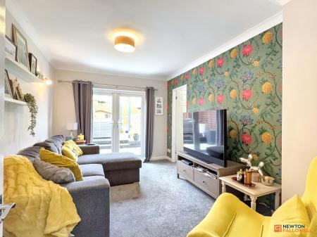4 bedroom Semi-detached house for sale in Greenhill Road, Coalville, LE67