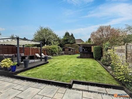 4 bedroom Semi-detached house for sale in Greenhill Road, Coalville, LE67