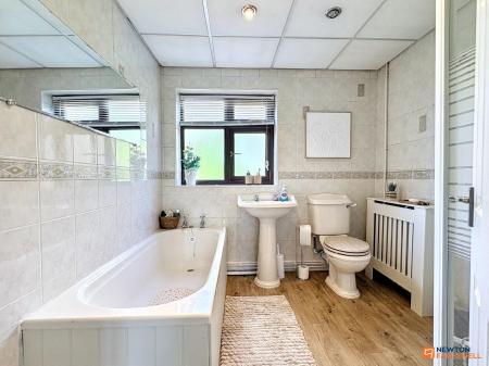 3 bedroom Detached house for sale in The Green, 54 The Green, LE67