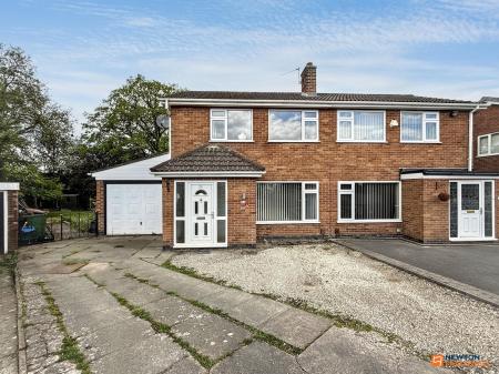 Dunbar Road, Coalville, LE67