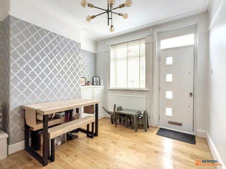 2 bedroom Terraced House for sale in Fairfield Road, Hugglescote, LE67