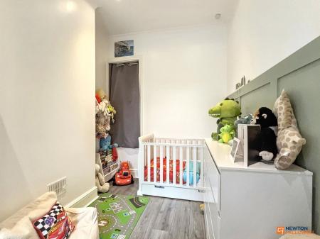 2 bedroom Terraced House for sale in Fairfield Road, Hugglescote, LE67