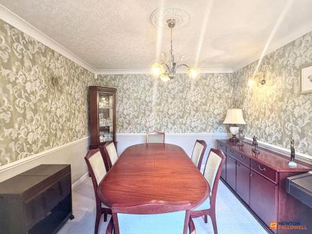 4 bedroom Detached house for sale in North Street, Whitwick, LE67