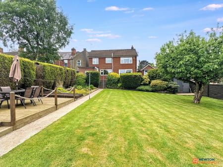 4 bedroom Detached house for sale in North Street, Whitwick, LE67