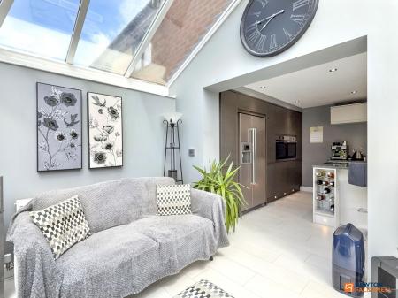 4 bedroom Detached house for sale in Merganser Way, Coalville, LE67