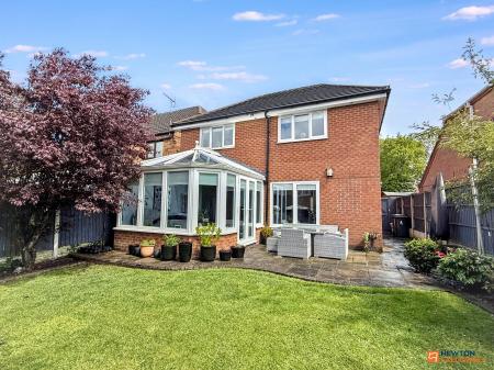 4 bedroom Detached house for sale in Merganser Way, Coalville, LE67