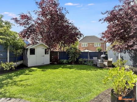 4 bedroom Detached house for sale in Merganser Way, Coalville, LE67