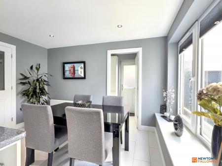 4 bedroom Detached house for sale in Merganser Way, Coalville, LE67