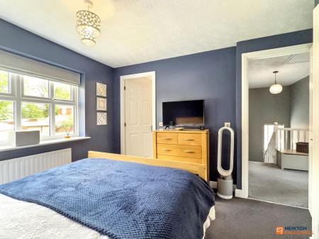 4 bedroom Detached house for sale in Merganser Way, Coalville, LE67