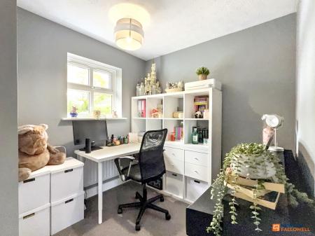 4 bedroom Detached house for sale in Merganser Way, Coalville, LE67