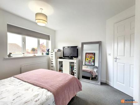 4 bedroom Detached house for sale in Merganser Way, Coalville, LE67