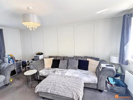 3 bedroom Semi-detached house for sale in Palmer Close, Coalville, LE67