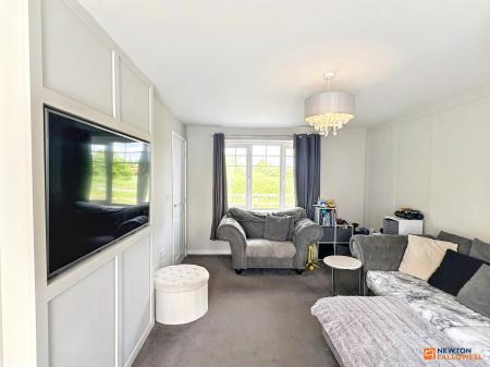 3 bedroom Semi-detached house for sale in Palmer Close, Coalville, LE67