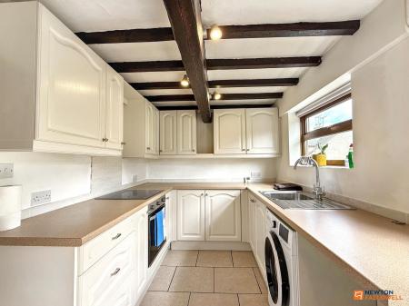 2 bedroom Terraced House for sale in Brooks Lane, Whitwick, LE67