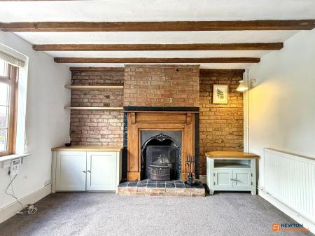 2 bedroom Terraced House for sale in Brooks Lane, Whitwick, LE67