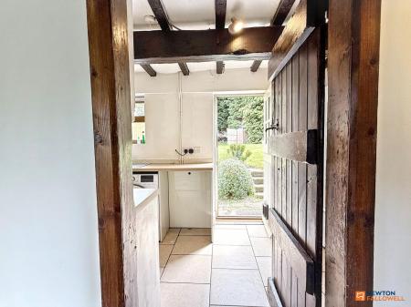 2 bedroom Terraced House for sale in Brooks Lane, Whitwick, LE67