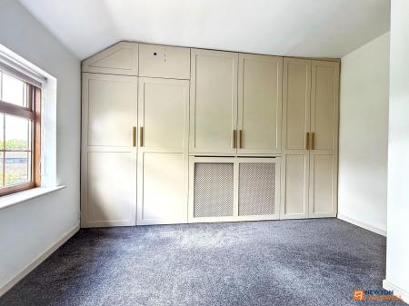 2 bedroom Terraced House for sale in Brooks Lane, Whitwick, LE67