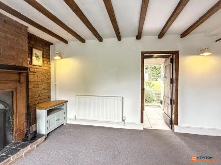 2 bedroom Terraced House for sale in Brooks Lane, Whitwick, LE67