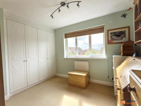 4 bedroom Detached house for sale in Balmoral Road, Coalville, LE67