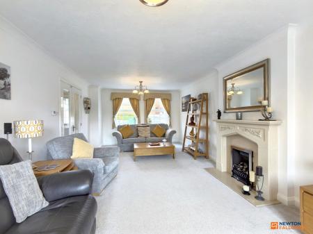 4 bedroom Detached house for sale in Balmoral Road, Coalville, LE67