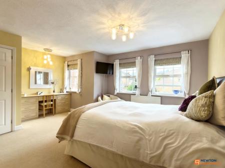 4 bedroom Detached house for sale in Balmoral Road, Coalville, LE67