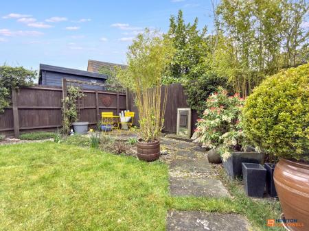 4 bedroom Detached house for sale in Balmoral Road, Coalville, LE67