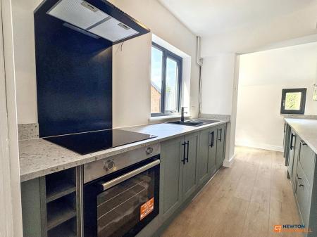 2 bedroom Terraced House for sale in Forest Road, Coalville, LE67