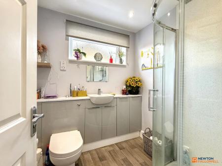 4 bedroom Detached house for sale in Dauphine Close, Coalville, LE67