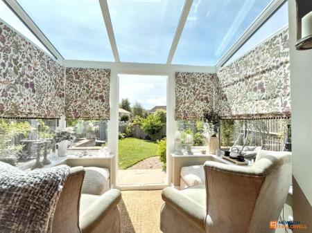 4 bedroom Detached house for sale in Dauphine Close, Coalville, LE67