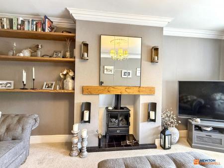 4 bedroom Detached house for sale in Dauphine Close, Coalville, LE67