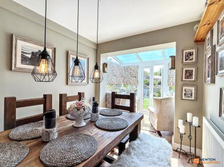 4 bedroom Detached house for sale in Dauphine Close, Coalville, LE67