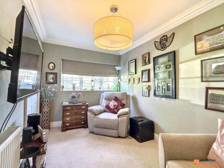 4 bedroom Detached house for sale in Dauphine Close, Coalville, LE67