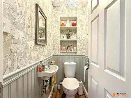 4 bedroom Detached house for sale in Dauphine Close, Coalville, LE67