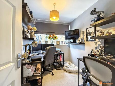 4 bedroom Detached house for sale in Dauphine Close, Coalville, LE67
