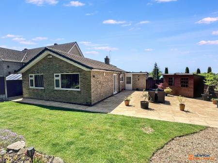 2 bedroom Detached bungalow for sale in Castle Rock Drive, Coalville, LE67
