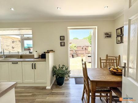 2 bedroom Detached bungalow for sale in Castle Rock Drive, Coalville, LE67