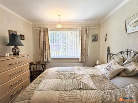 2 bedroom Detached bungalow for sale in Castle Rock Drive, Coalville, LE67