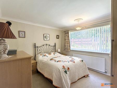 2 bedroom Detached bungalow for sale in Castle Rock Drive, Coalville, LE67