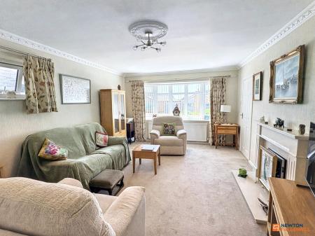 2 bedroom Detached bungalow for sale in Castle Rock Drive, Coalville, LE67