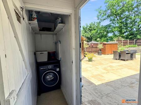 2 bedroom Detached bungalow for sale in Castle Rock Drive, Coalville, LE67