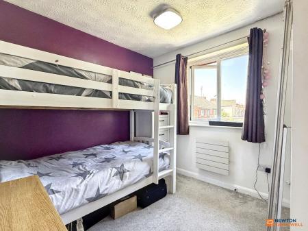 3 bedroom Semi-detached house for sale in Hawthorn Close, Coalville, LE67