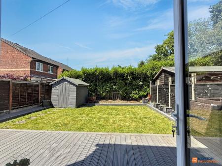 3 bedroom Semi-detached house for sale in Hawthorn Close, Coalville, LE67