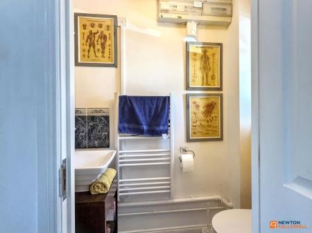 3 bedroom Semi-detached house for sale in Hawthorn Close, Coalville, LE67