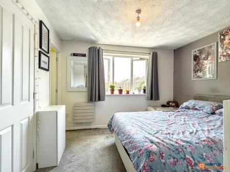 3 bedroom Semi-detached house for sale in Hawthorn Close, Coalville, LE67