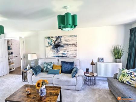4 bedroom Detached house for sale in Summers Road, Hugglescote, LE67