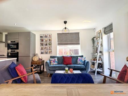 4 bedroom Detached house for sale in Summers Road, Hugglescote, LE67