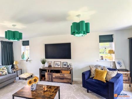 4 bedroom Detached house for sale in Summers Road, Hugglescote, LE67