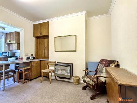 3 bedroom Semi-detached house for sale in Pretoria Road, Ibstock, LE67