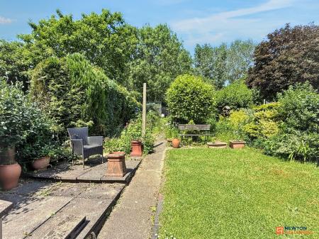 3 bedroom Semi-detached house for sale in Pretoria Road, Ibstock, LE67