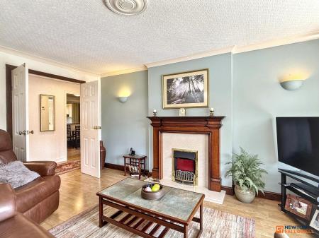 2 bedroom Bungalow for sale in Tressall Road, Whitwick, LE67